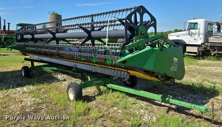 1995 John Deere 925 flex head - EN8989