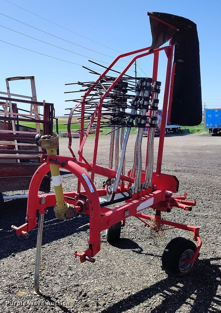 2011 Rossi RR320-9 hay rake - IP9569