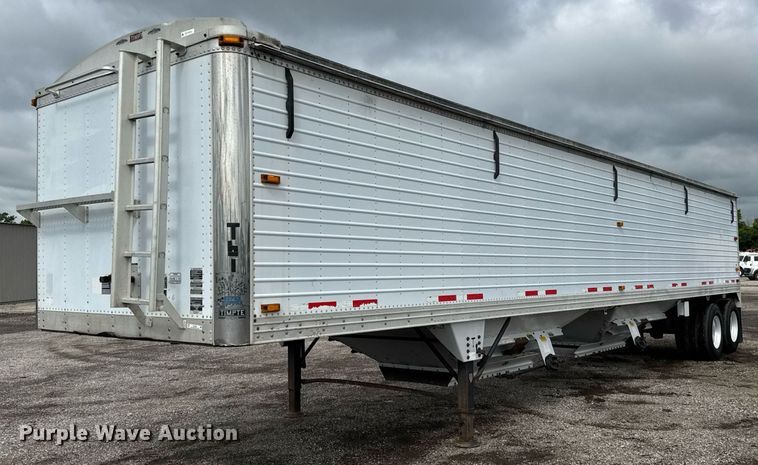 2011 Timpte grain trailer - EQ1456