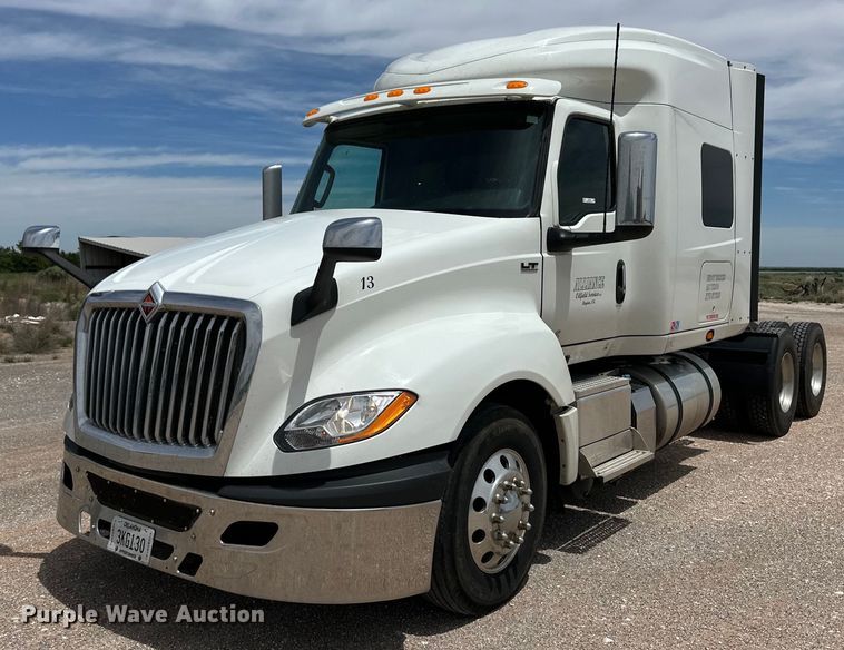2020 International LT625 semi truck - EQ4758