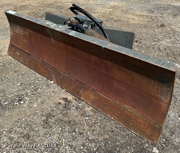 John Deere DB96 skid steer dozer blade - DF8537