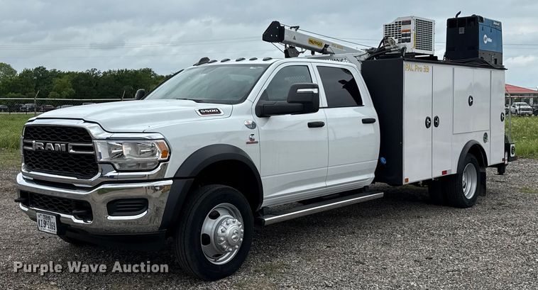2024 Dodge Ram 5500 Crew Cab utility / service truck - DP6150
