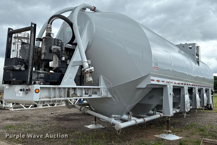 2019 Carrocerias Gallegos horizontal silo - DP6162