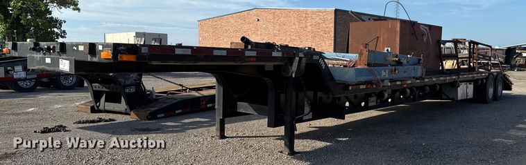 2007 Transcraft DTL-3000 drop deck equipment trailer - DP6163