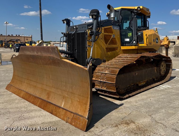 2017 John Deere 950K LGP dozer - EC3537