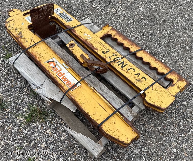 Caldwell pipe lifter - ED5651