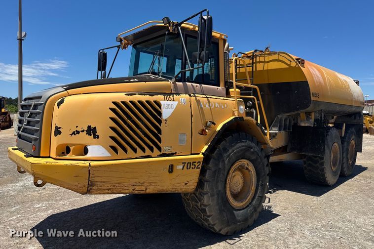 2006 Volvo A30D water wagon - EE0056