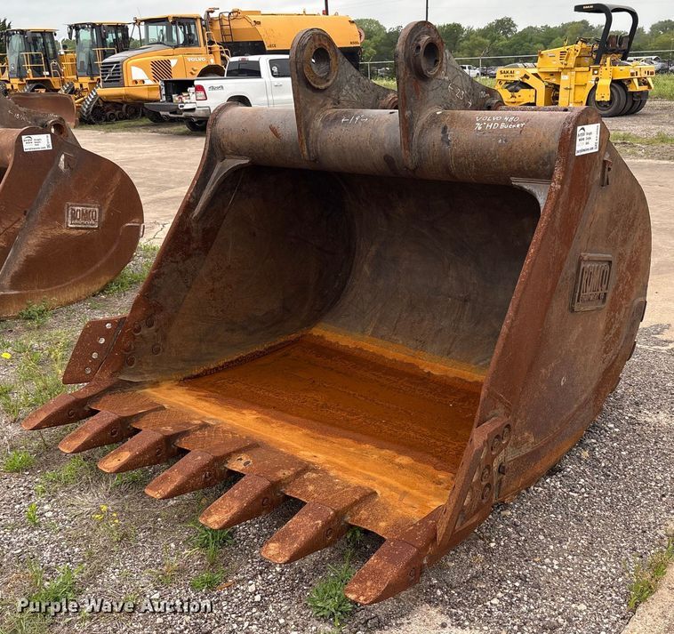 Rockland EH100 excavator bucket - EF3099