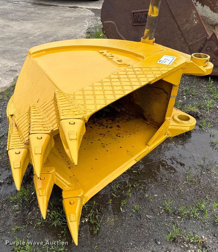 Tooth Pro 40RB30 v-bottom bucket - EF3102