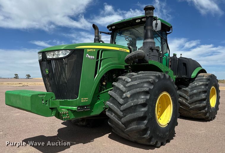 2018 John Deere 9470R  Scraper Special 4WD tractor - EH0246
