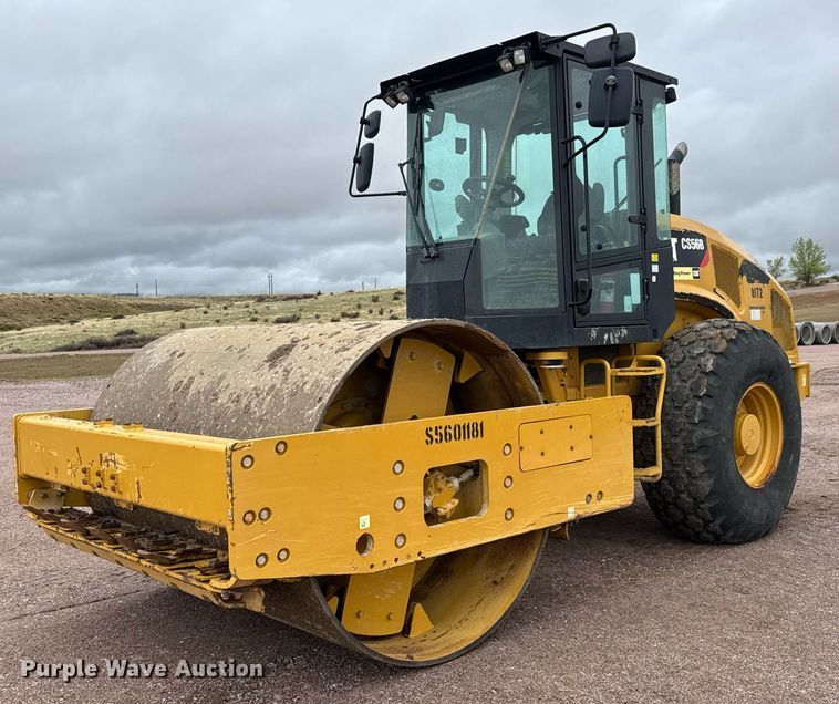 2019 Caterpillar CS56B single drum vibratory roller - EH0253