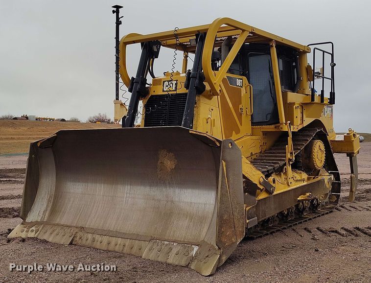 2018 Caterpillar D8T dozer - EH0261