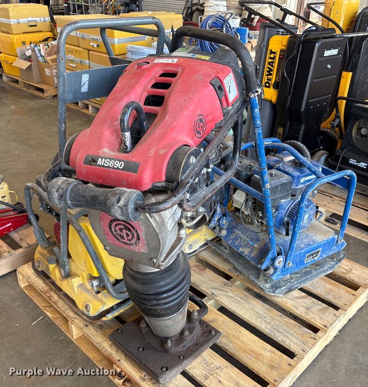 (4) plate compactors - EJ3758