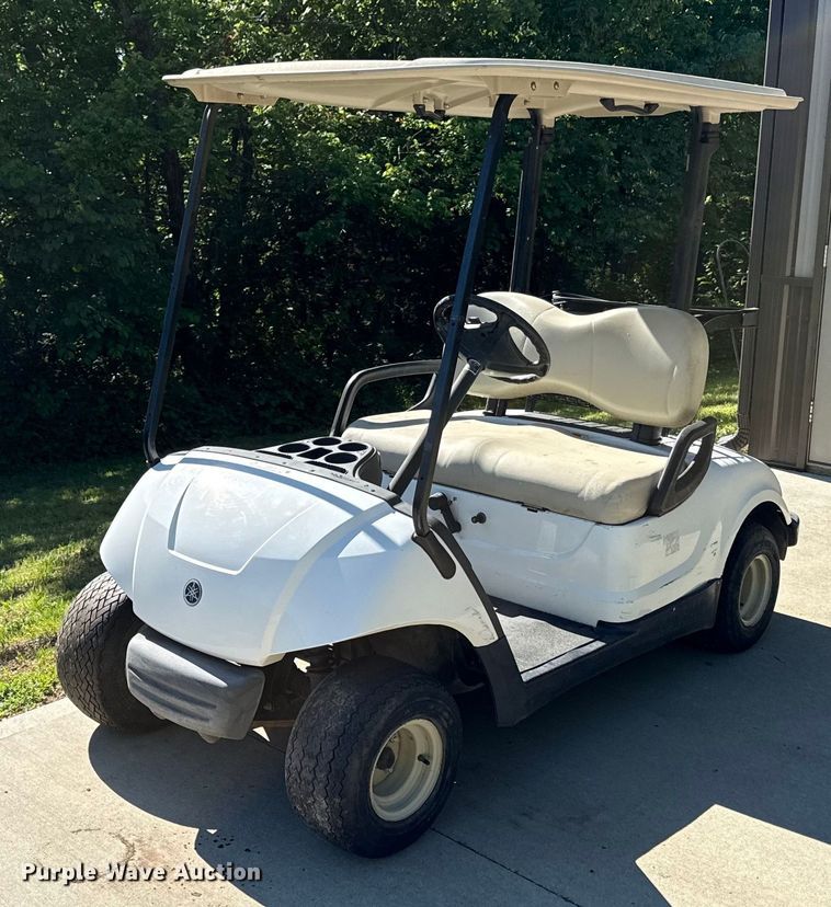 2010 Yamaha YDRAX golf cart - DZ4161
