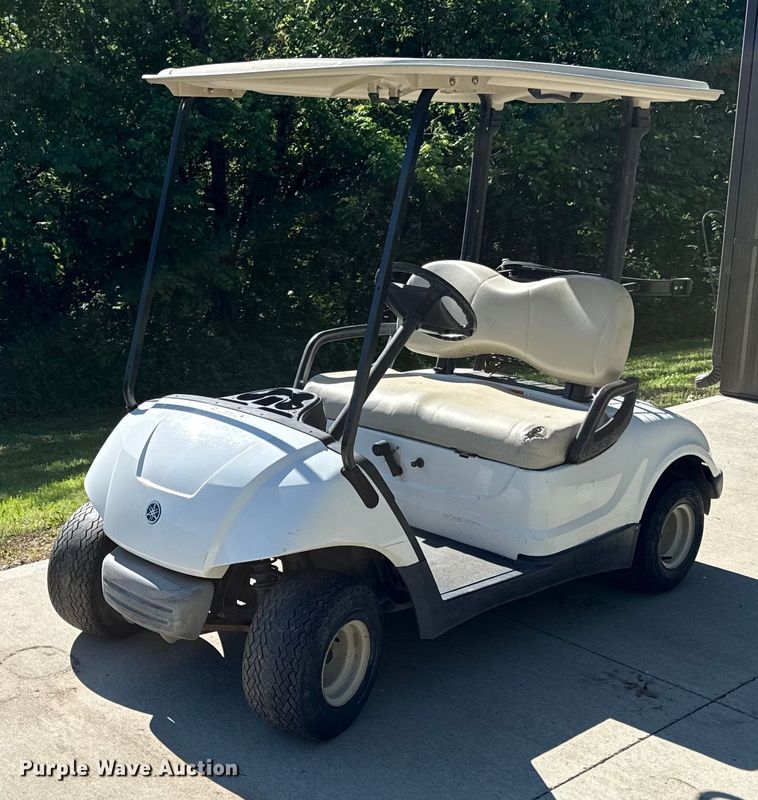 2010 Yamaha YDRAX golf cart - DZ4162