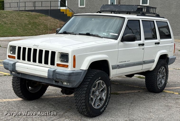 2001 Jeep Cherokee SUV - EJ4496