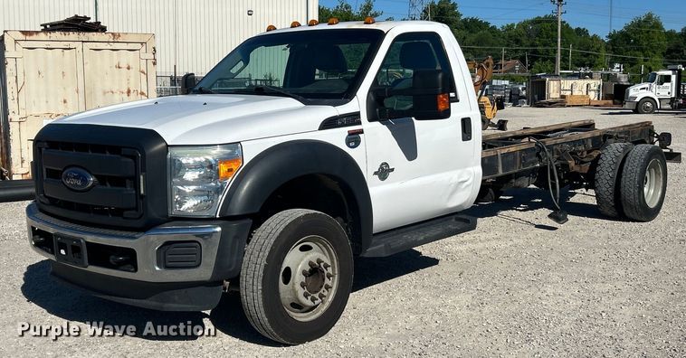 2016 Ford F550 Super Duty XL truck cab and chassis - EK8147