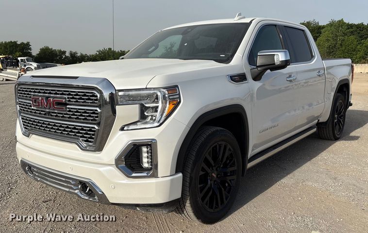 2021 GMC Sierra 1500 Denali  Crew Cab pickup truck - EM2531