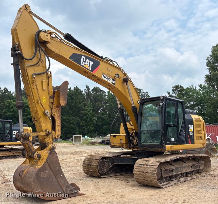 2017 Caterpillar 323F L excavator - DM1895