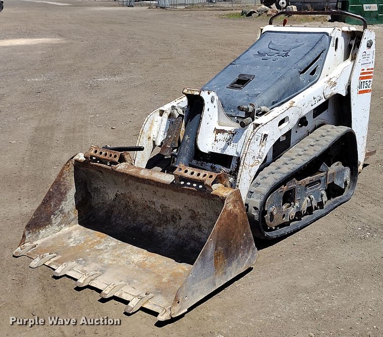 2013 Bobcat MT52 compact utility loader - DP4950