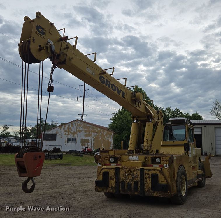 Grove IND-1012 crane - DP6382