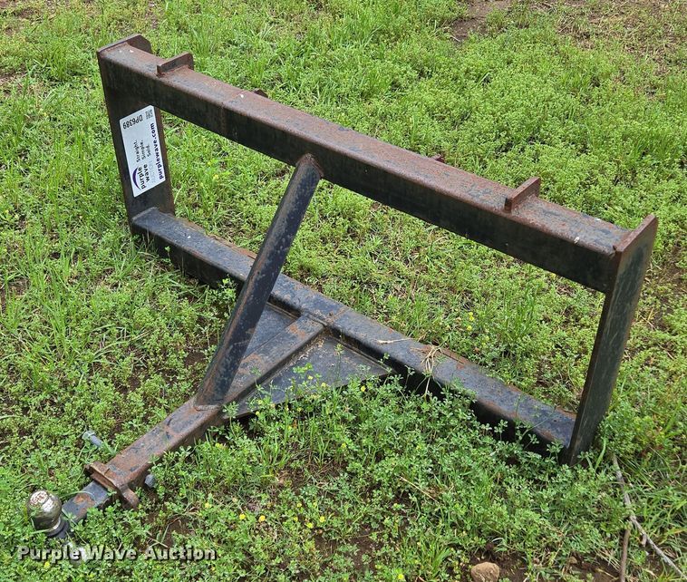 Skid steer receiver hitch - DP6389