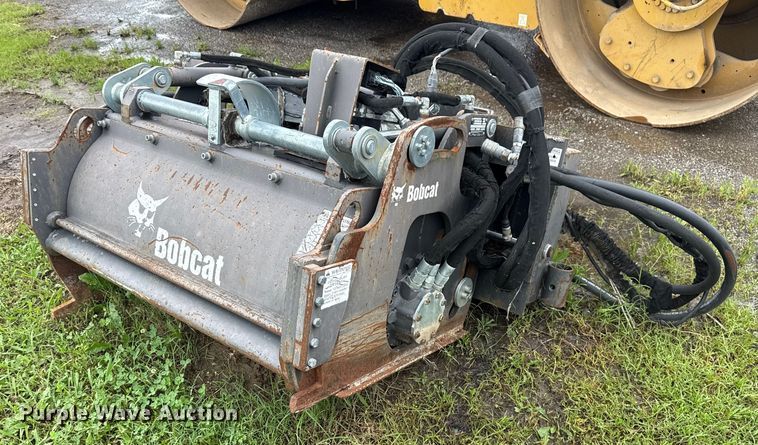 2012 Bobcat 40 Hyd Planer skid steer cold planer - DS3730