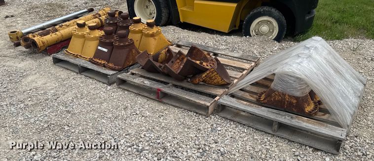 Dozer parts - DU9128