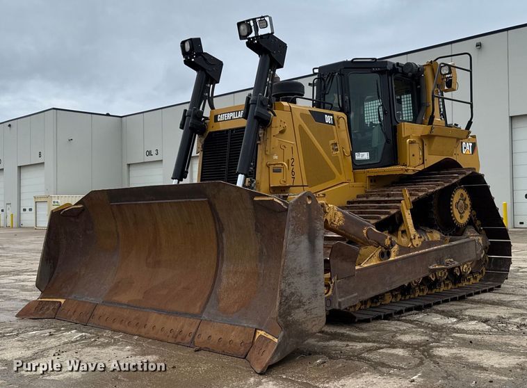 2012 Caterpillar D8T LGP dozer - DV2653