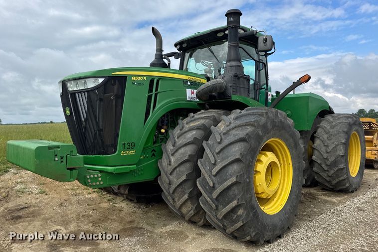 2015 John Deere 9520R Scraper Special 4WD tractor - DV4109