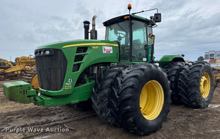 2010 John Deere 9430 Scraper Special 4WD tractor - DV4117
