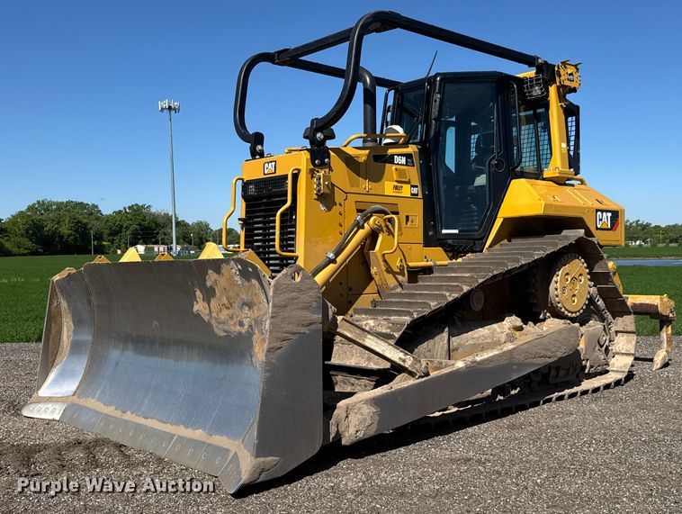 2018 Caterpillar D6N XL dozer - DX8985