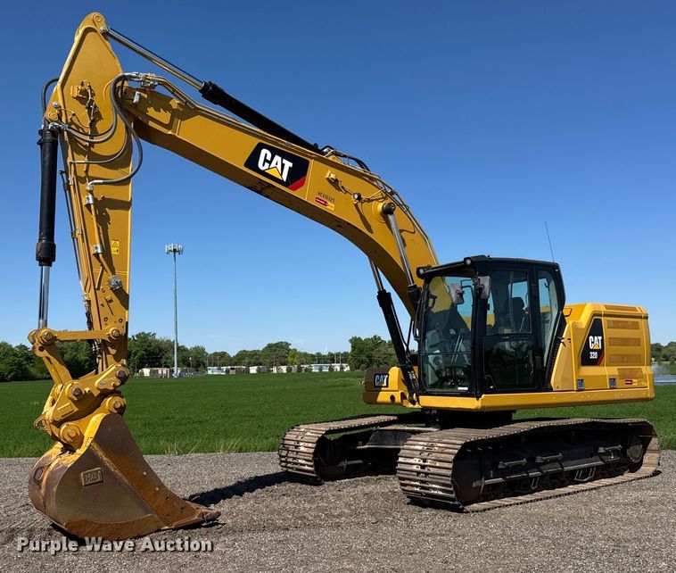 2018 Caterpillar 320 excavator - DX8986