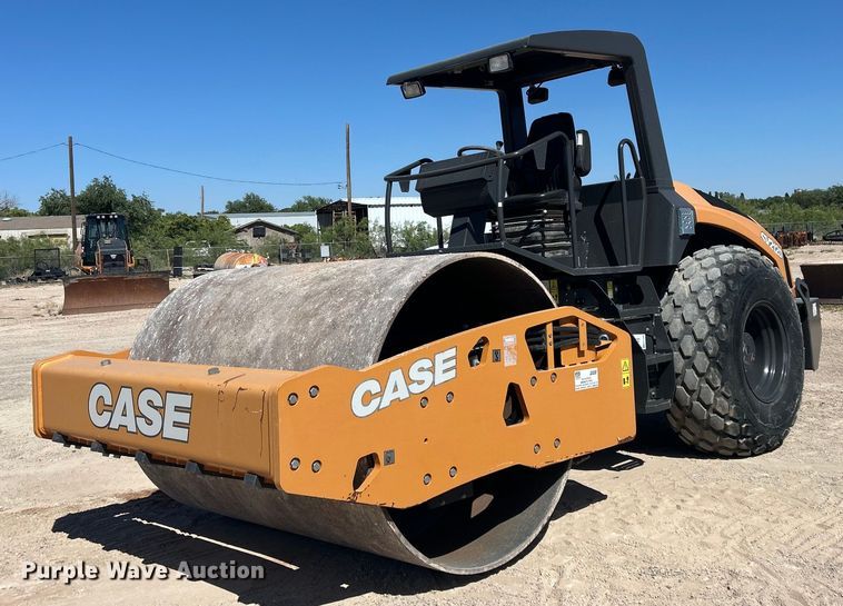 2018 Case SV 212D single drum vibratory roller - EC1394