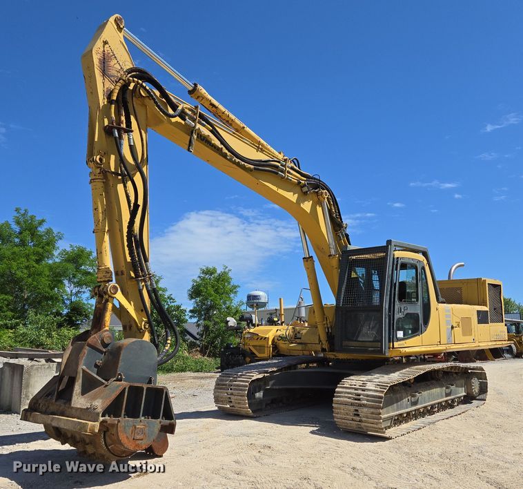 1996 Komatsu PC220LC excavator - EC4261