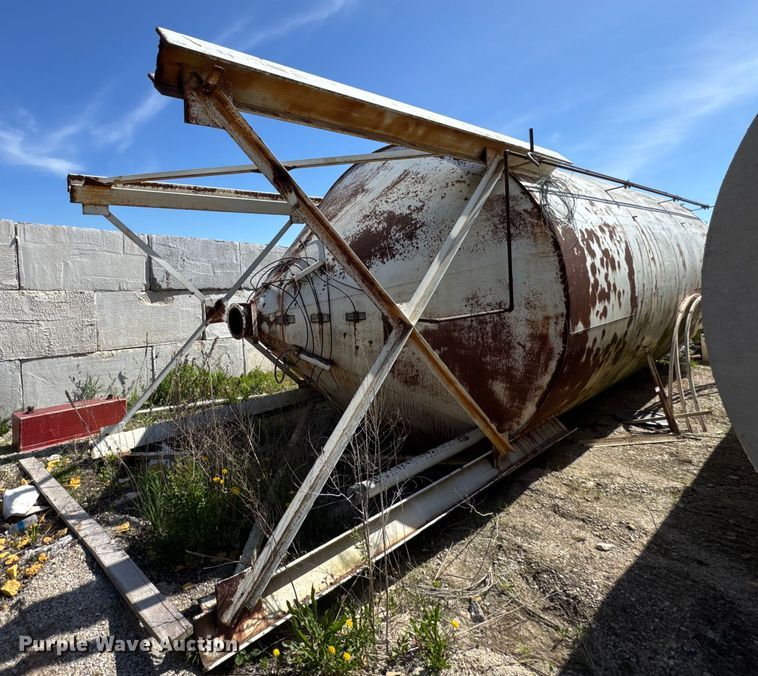 Concrete silo - EF1993