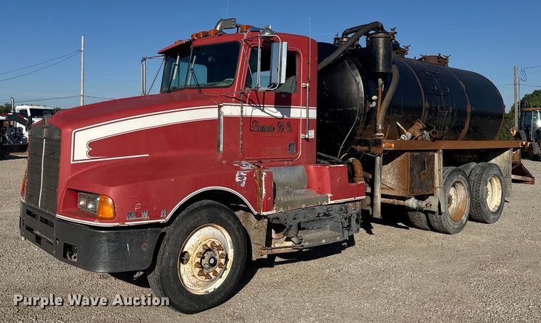1987 Kenworth T660 tank truck - EG6447