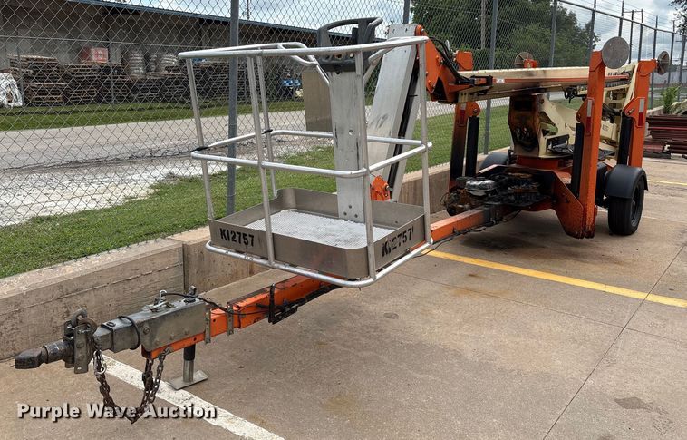 2019 JLG T500J boom lift - EM2576