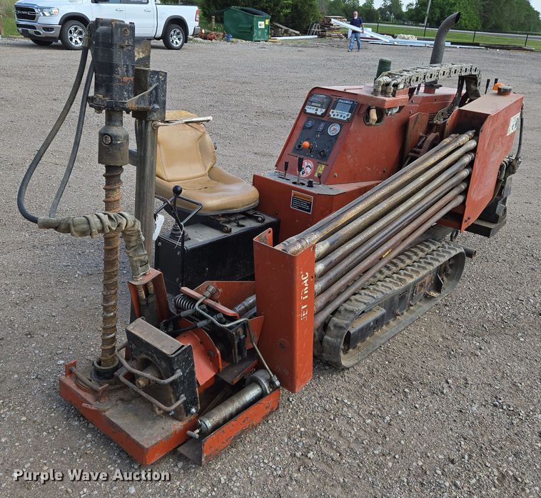 2005 Ditch Witch JT520 directional boring unit - EO0896