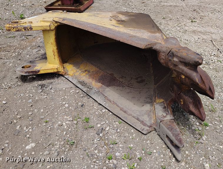 Esco excavator bucket - IP9596
