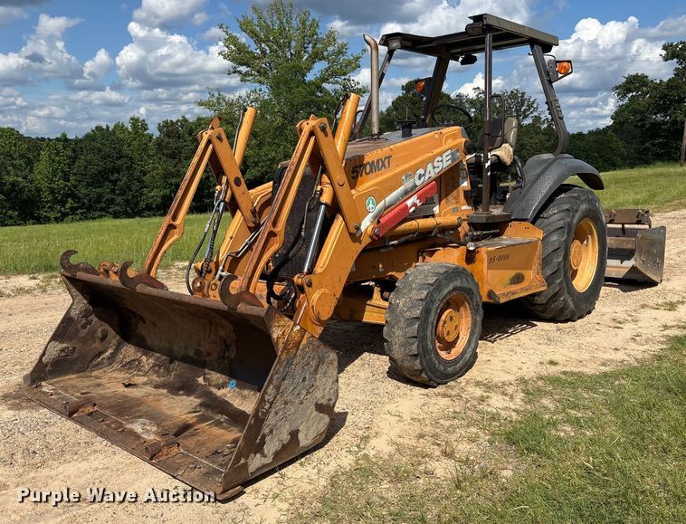 2005 Case 570 MXT landscape tractor - ND9753