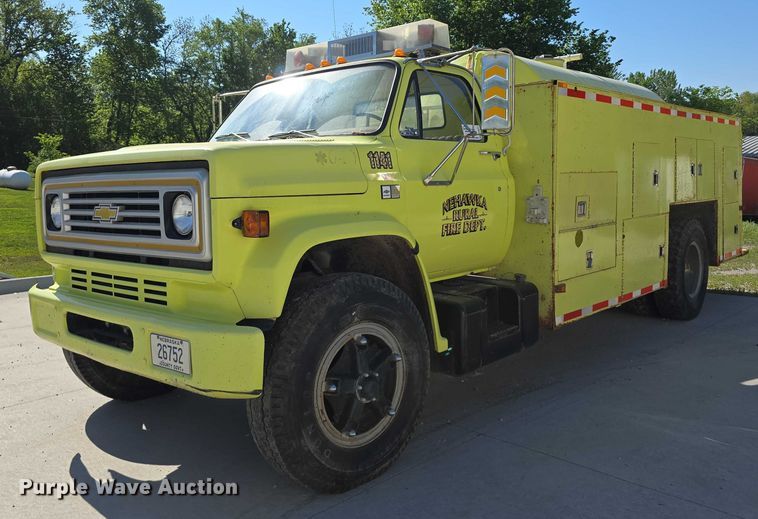 1985 Chevrolet C70 tank truck - DT6877
