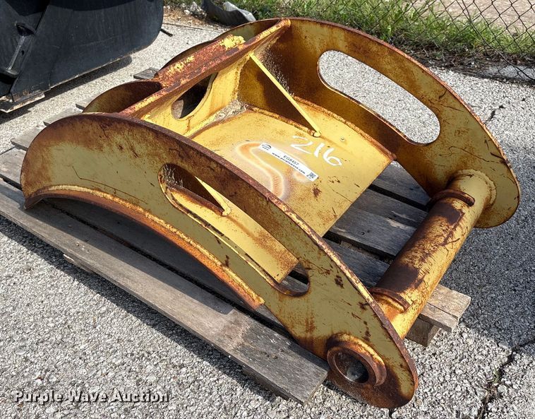 22" W excavator grapple part - EG8457