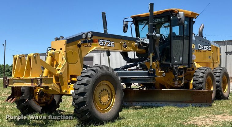 2014 John Deere 672G motor grader - EJ4564