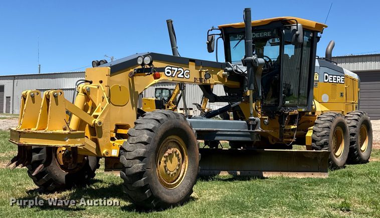 2014 John Deere 672G motor grader - EJ4565