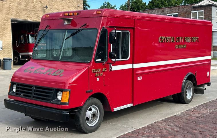 1998 Chevrolet P Series delivery truck - EK8121