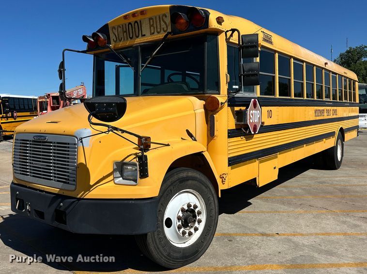 2000 Freightliner FS65 school bus - EQ4866