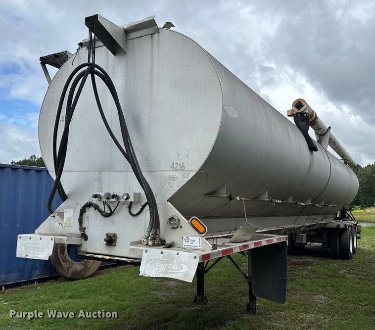 2006 Ledwell feed delivery trailer - DW1959