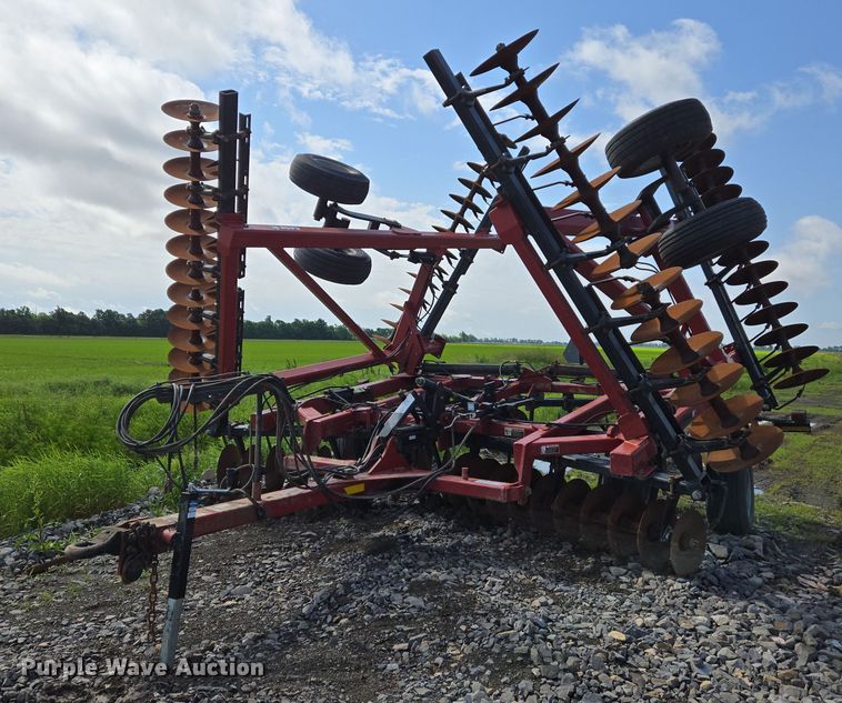 2008 Case IH 340 tandem disk - DW7024