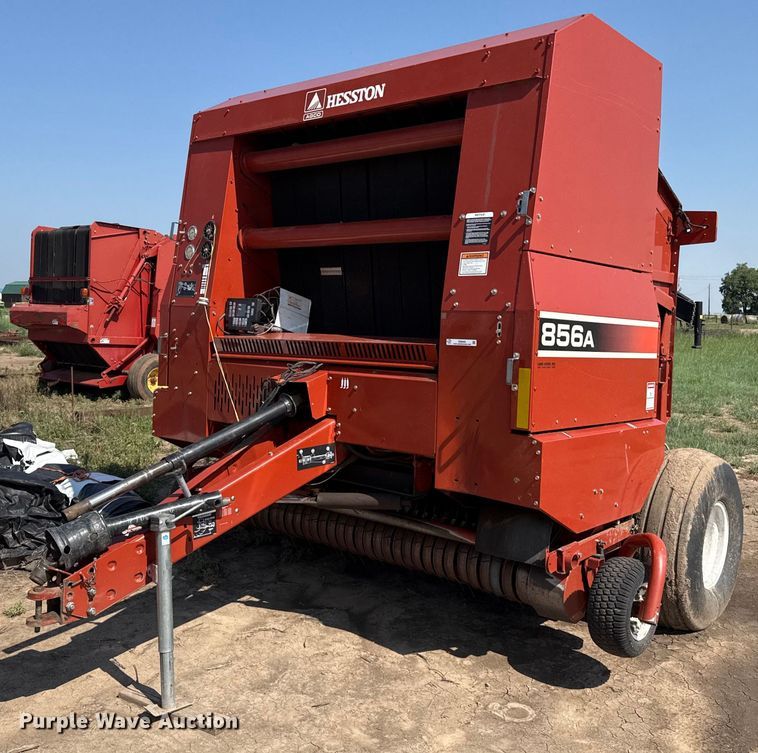 2002 Hesston 856A round baler - DZ8485